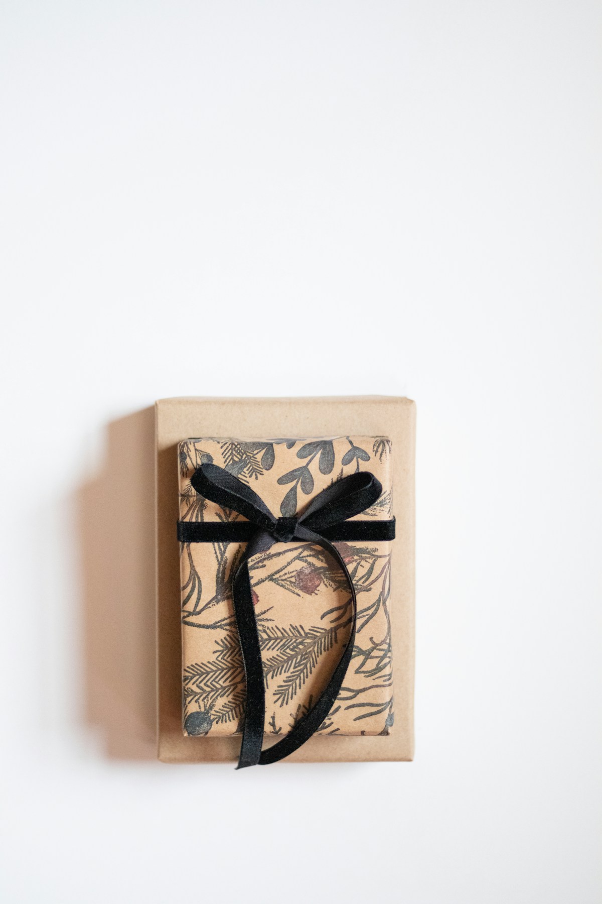 Haya & Hue luxury gift box