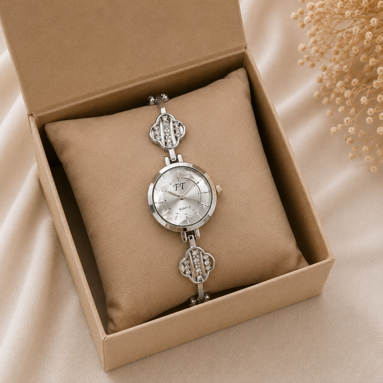 Silver Clover Bangle Watch product photo 3